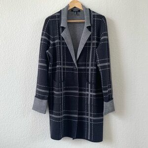 Ellen Tracy Black and Gray Plaid Cardigan, Sz M